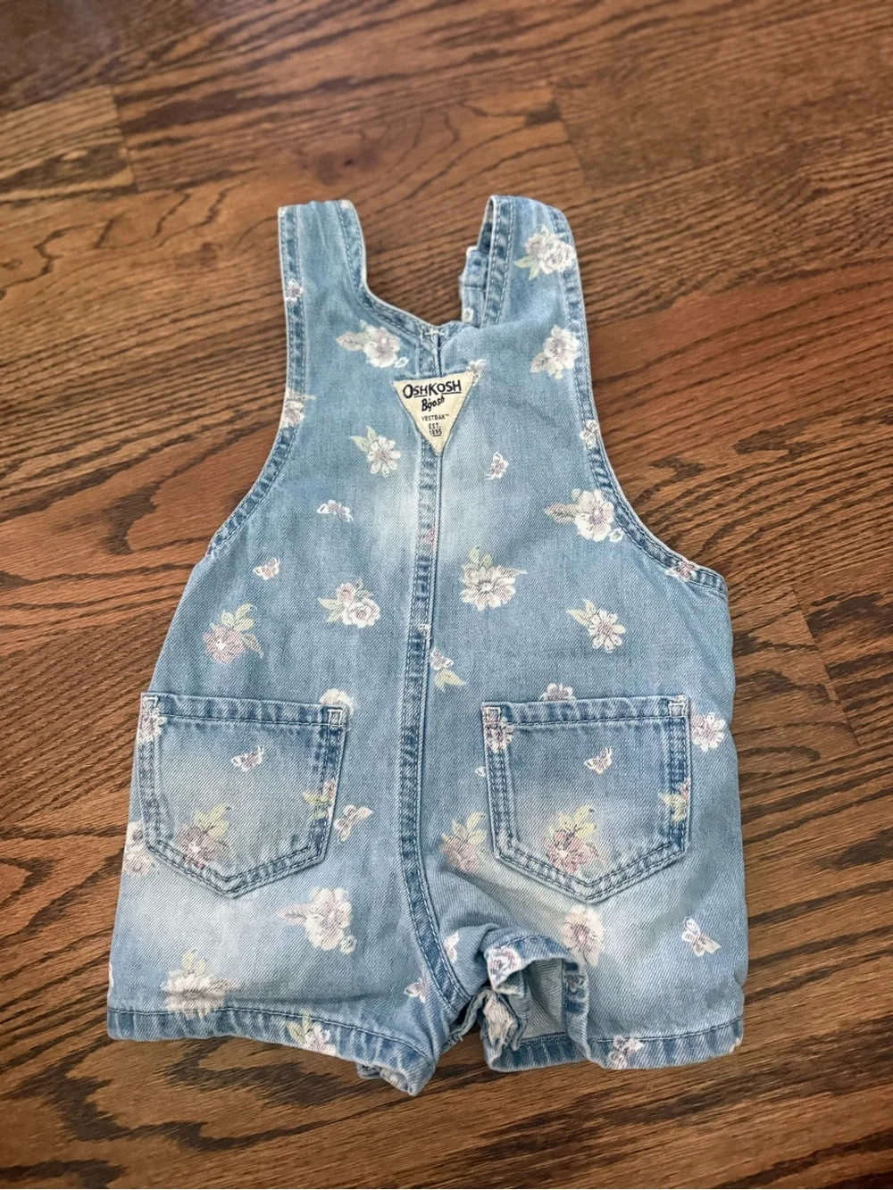 OshKosh B'gosh Light Wash Floral Denim Short Overalls - Blue 18m